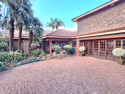 3 Bedroom House For Sale in Pretoria - vRza.webp