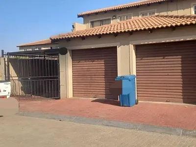 3 Bedroom Apartment For Sale in Pretoria - FtPs.webp