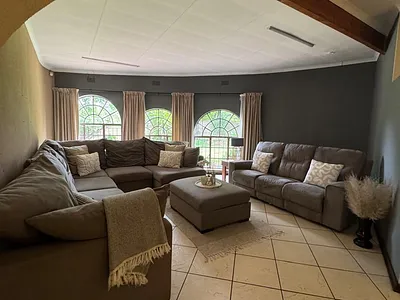 5 Bedroom House For Sale in Vanderbijlpark - 8jgv.webp