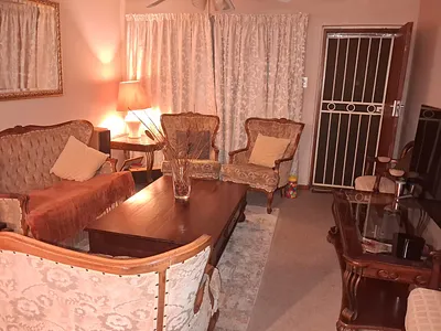 2 Bedroom Townhouse For Sale in Akasia - 2Dl2.webp