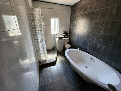 3 Bedroom House For Sale in Vanderbijlpark - Mar1.webp