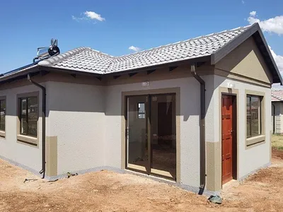 3 Bedroom House For Sale in Akasia - gBrQ.webp