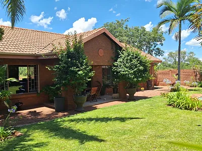 2 Bedroom Townhouse For Sale in Bela Bela - CV52.webp