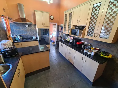 4 Bedroom House For Sale in Vanderbijlpark - yCGe.webp