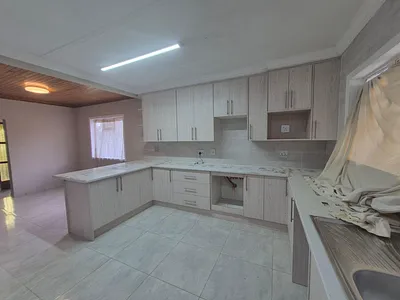 3 Bedroom House For Sale in Vanderbijlpark - gEWa.webp