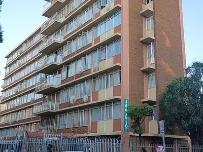 1 Bedroom Apartment For Sale in Pretoria - LYMu.webp