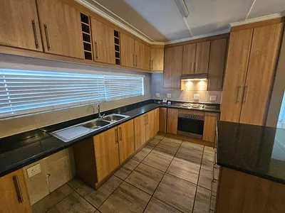 3 Bedroom House For Sale in Vereeniging - TYz1.webp