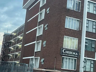 2.5 Bedroom Apartment For Sale in Pretoria - l7W0.webp