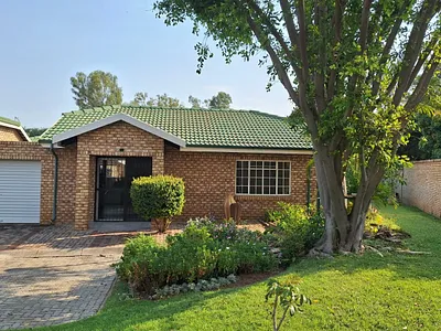 2 Bedroom Townhouse For Sale in Bela Bela - lpHk.webp