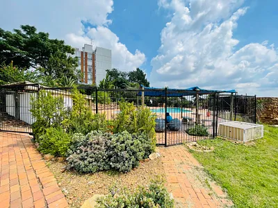 2 Bedroom Apartment For Sale in Pretoria - uUm5.webp