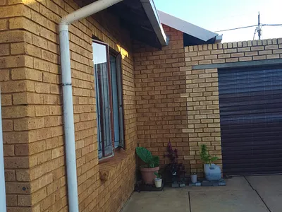 3 Bedroom House For Sale in Soshanguve - 2aQD.webp