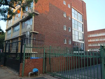 1 Bedroom Apartment For Sale in Pretoria - CJfC.webp