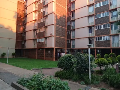 1 Bedroom Apartment For Sale in Pretoria - qez1.webp