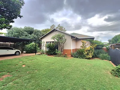 4 Bedroom House For Sale in Pretoria - rxYQ.webp