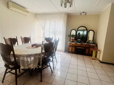 3 Bedroom House For Sale in Sasolburg - 1amR.webp