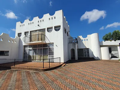 3 Bedroom House For Sale in Pretoria - yuFL.webp