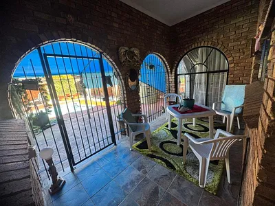 5 Bedroom House For Sale in Pretoria - jO25.webp