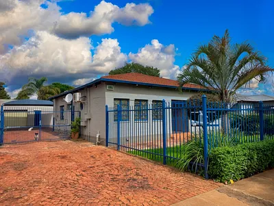 4 Bedroom House For Sale in Pretoria - iBIl.webp