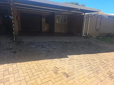 2 Bedroom Townhouse For Sale in Bela Bela - Cu72.webp