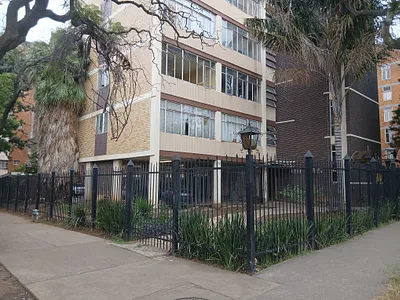 4 Bedroom Apartment For Sale in Pretoria - G1Dl.webp