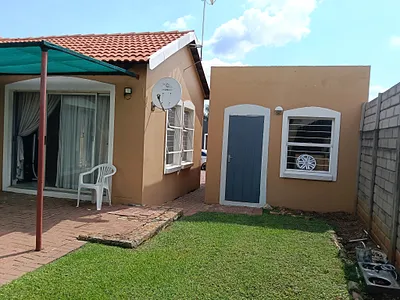 3 Bedroom Townhouse For Sale in Brits - l3Jn.webp