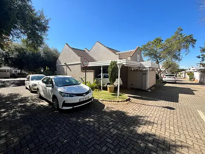2 Bedroom House For Sale in Pretoria - KZuN.webp