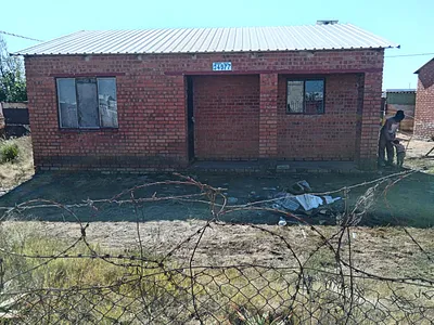 2 Bedroom House For Sale in Welkom - IELr.webp