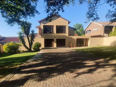 3 Bedroom House For Sale in Newcastle - M78Z.webp