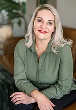 Diana Odendaal - WuxT.webp