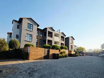 3 Bedroom Apartment For Sale in Krugersdorp - img
