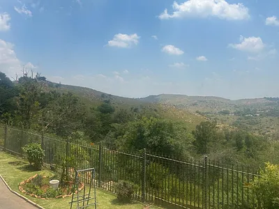 0.5 Bedroom Apartment For Sale in Roodepoort - nRGu.webp