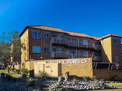 2 Bedroom Apartment For Sale in Krugersdorp - Sdzv.webp
