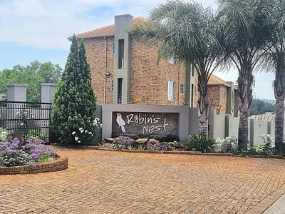 2 Bedroom Apartment For Sale in Krugersdorp - vvWG.webp