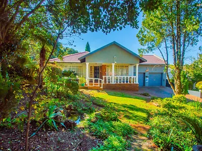 4 Bedroom House For Sale in Krugersdorp - vUcJ.webp