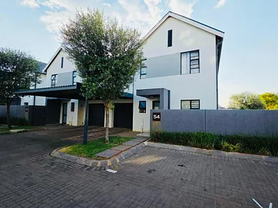 3 Bedroom Townhouse For Sale in Krugersdorp - CFGR.webp