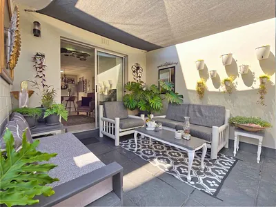2 Bedroom Apartment For Sale in Blouberg - 9pjd.webp