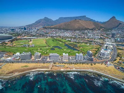 2 Bedroom Apartment For Sale in Cape Town - img