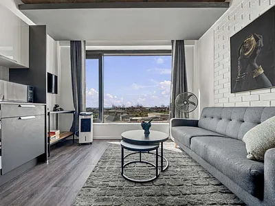 0.5 Bedroom Apartment To Rent in Cape Town - img