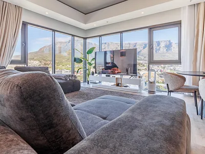 2 Bedroom Apartment To Rent in Cape Town - iOyb.webp