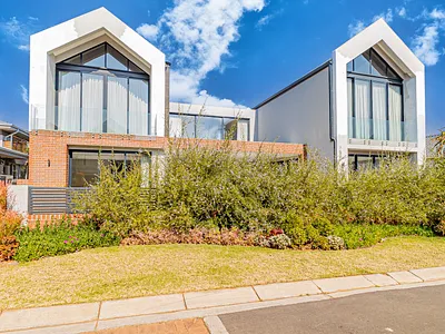 4 Bedroom Townhouse To Rent in Johannesburg - e7VQ.webp