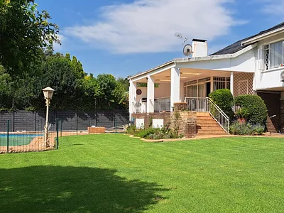 4 Bedroom House For Sale in Johannesburg - LKug.webp