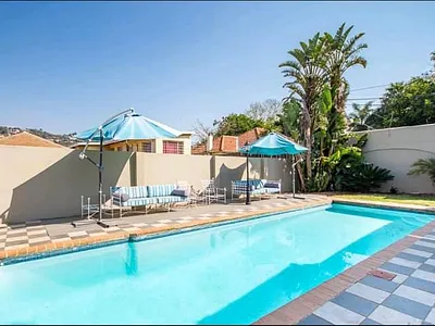 3 Bedroom House For Sale in Johannesburg - 2BMm.webp