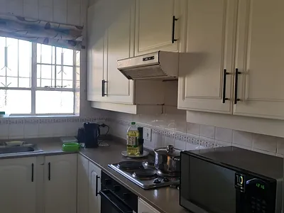 2 Bedroom Apartment For Sale in Johannesburg - img