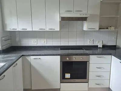 3 Bedroom Townhouse For Sale in Johannesburg - img
