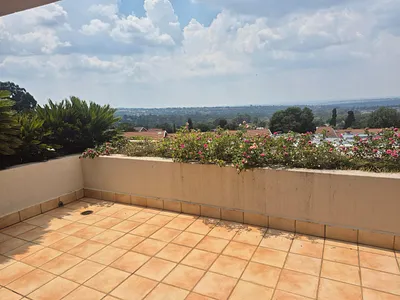 3 Bedroom Apartment For Sale in Bedfordview - ZReX.webp