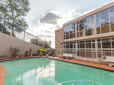2 Bedroom Apartment For Sale in Johannesburg - img