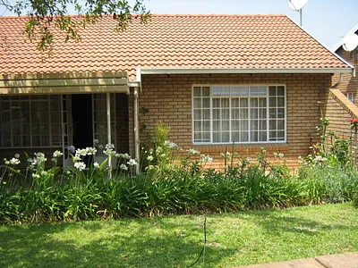 2 Bedroom Townhouse For Sale in Bela Bela - fP2B.webp