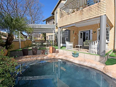 3 Bedroom Apartment For Sale in Centurion - vvNo.webp
