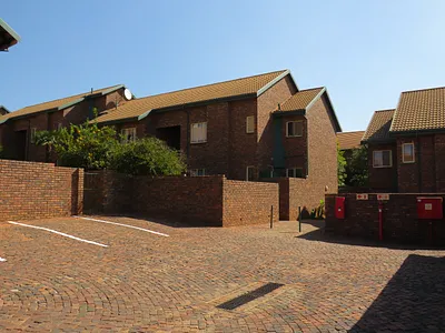 2 Bedroom Apartment For Sale in Centurion - WFrn.webp