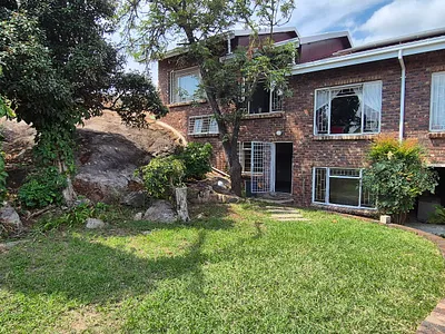 7 Bedroom House For Sale in Sonheuwel, Nelspruit - d1C8.webp